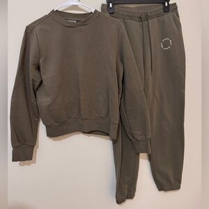 Noisy May Streetwear Khaki Sweatshirt and Joggers Set